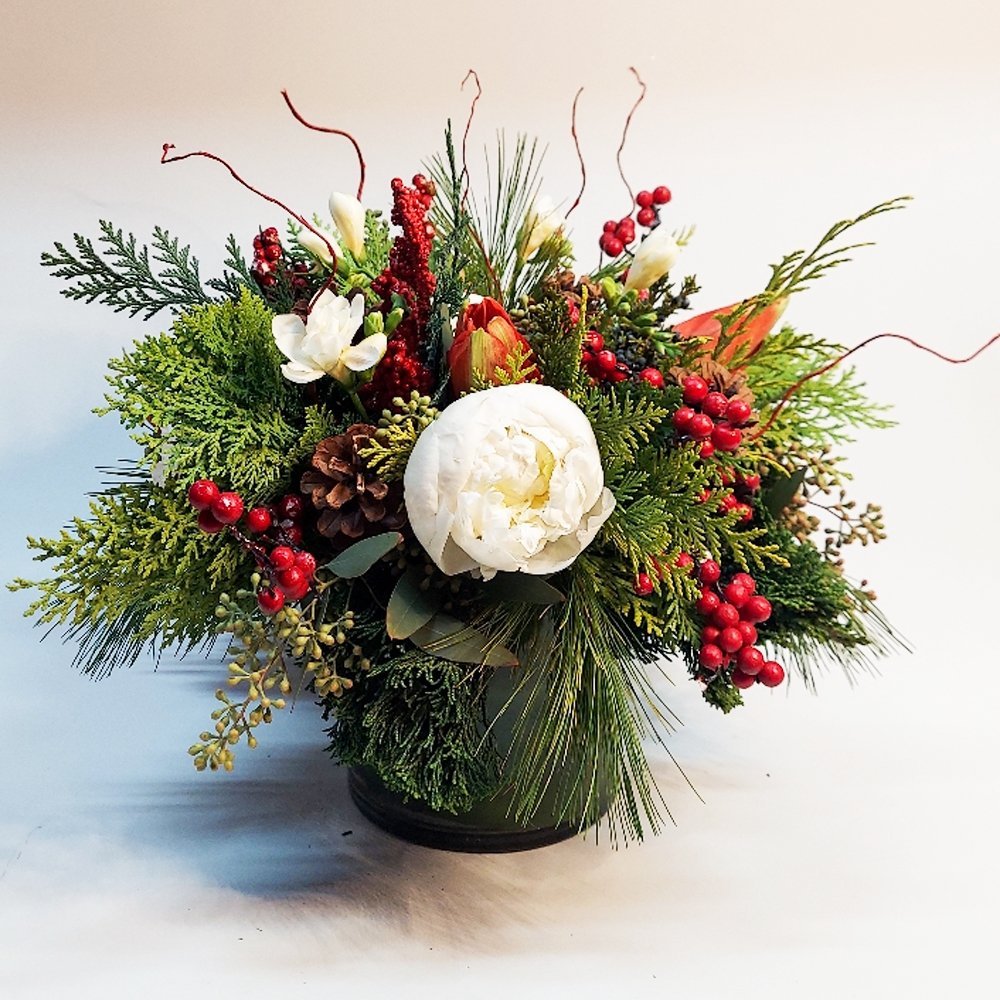 Christmas Spirit - Heather Floral - Delivery Same Day